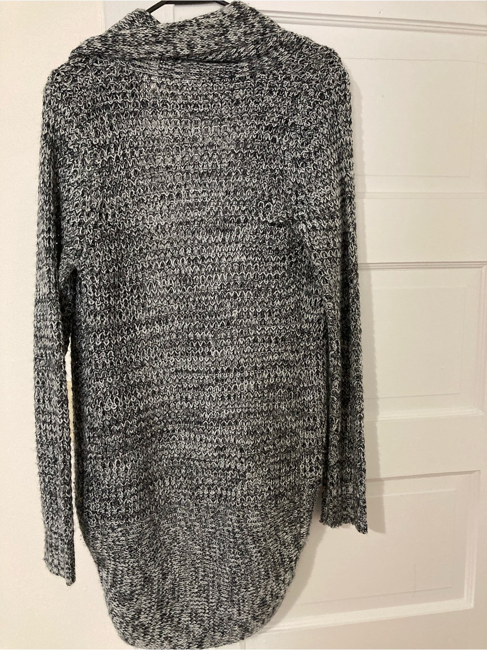 Ladies Long Sweater - Picture 8 of 14